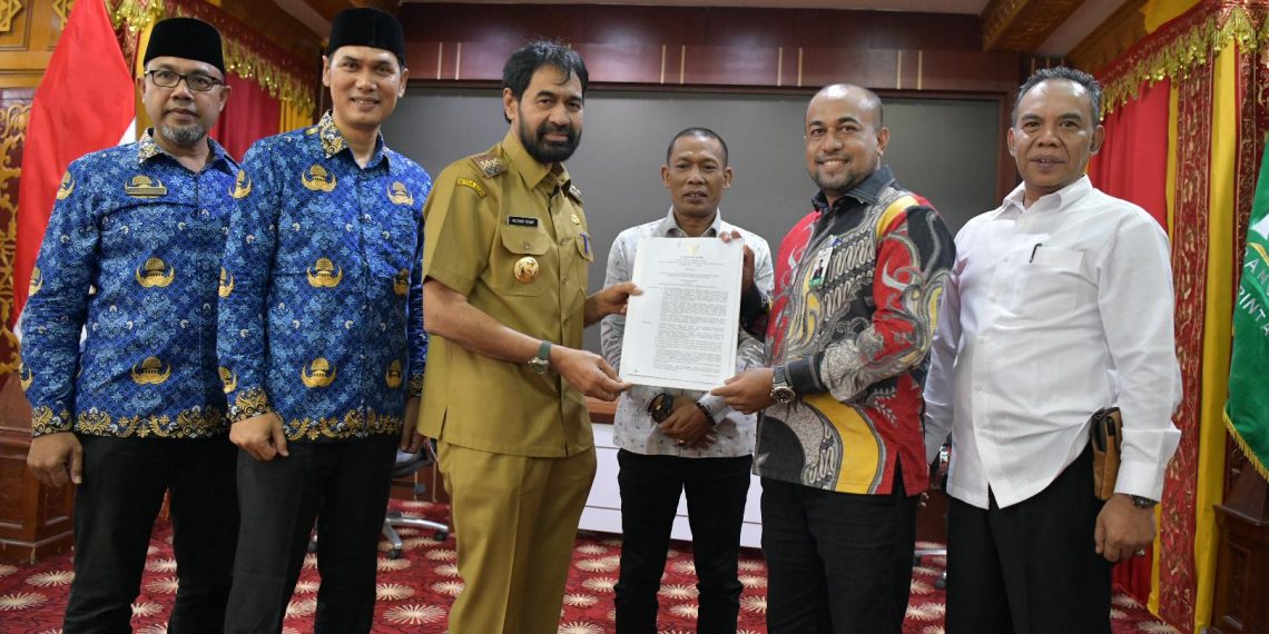 Ⓒ Hak cipta foto di atas dikembalikan sesungguhnya kepada pemilik foto