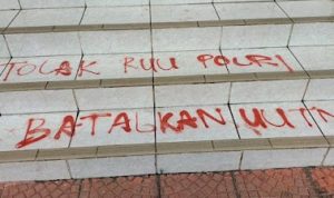 Ⓒ Hak cipta foto di atas dikembalikan sesungguhnya kepada pemilik foto