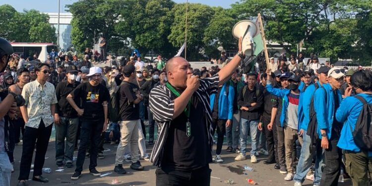 Ⓒ Hak cipta foto di atas dikembalikan sesungguhnya kepada pemilik foto